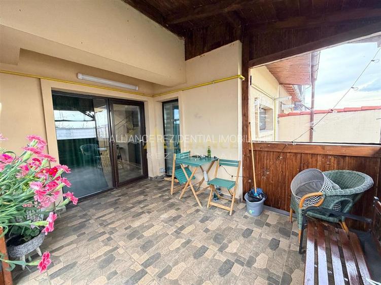 Duplex - 4 camere - 2 bai - 295 mp teren - 20