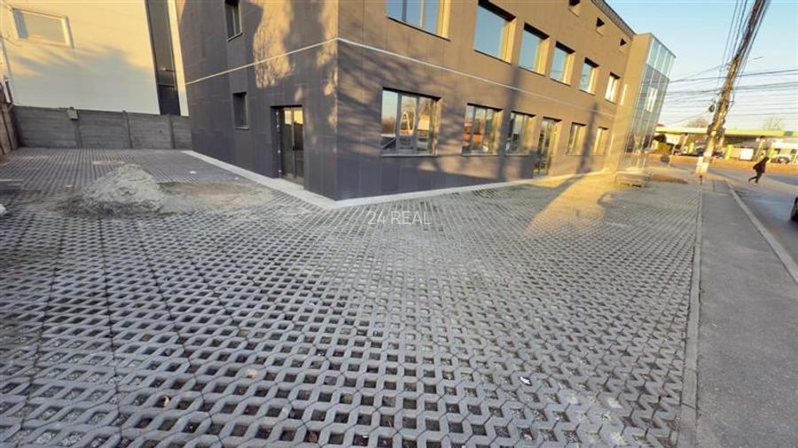 Spatiu birou  Otopeni - ideal Showroom + depozitare - 8