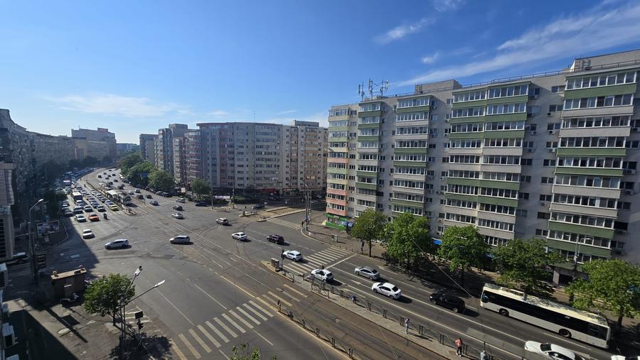STEFAN CEL MARE, stradal, 2 camere, 6/10, mobilate+utilate, 420 euro