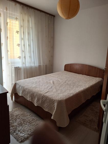 City moll , Tomis 3 , 2 camere etaj 2