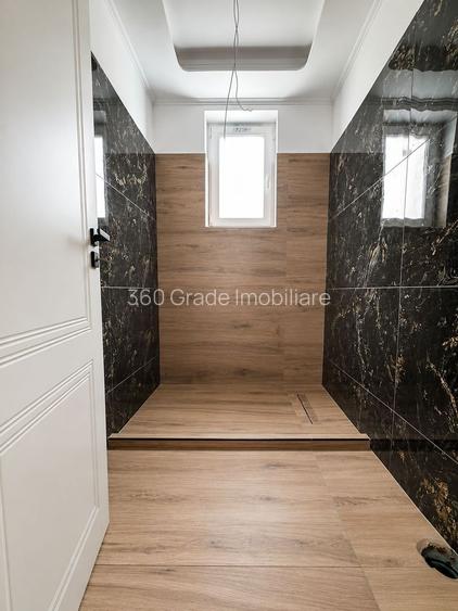 Duplex despartit 4 camere + 2 bai 92 utili / 273 teren - 14
