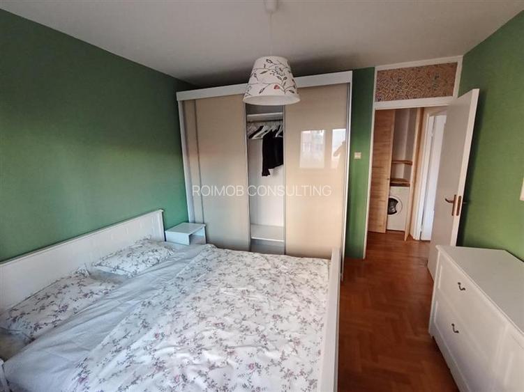 Apartament 3 camere, an constructie 1983, Teiul Doamnei, etej intermediar - 4