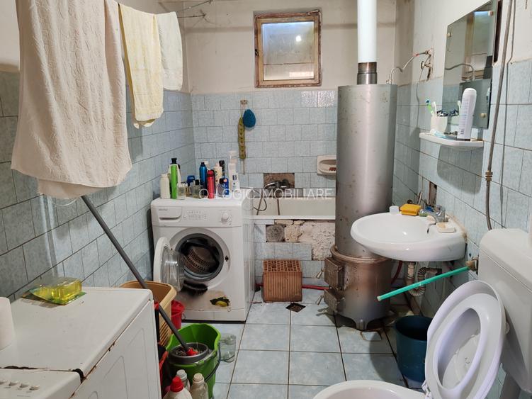 Casa 3 camere libera la vanzare TARLUNGENI - 12