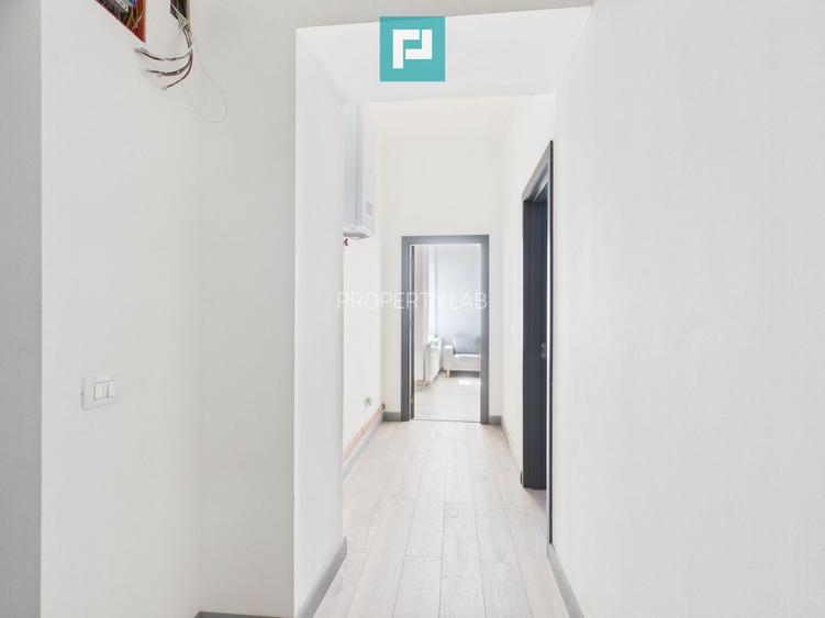 Spațiu central Jiga – birou sau locuință - 12