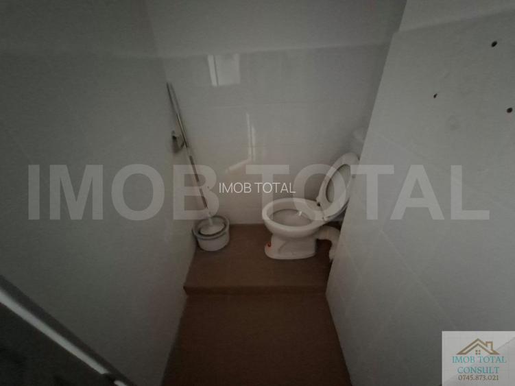 Spațiu Comercial 70 mp | Craiovei - Parter, Vitrină, 2 Intrări - 5