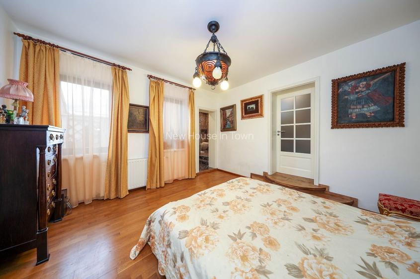 Casă deosebită de vânzare în centrul Brașovului - 23