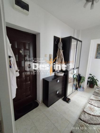 Apartament de vânzare 2 camere, decomandat, zona ultra centrală, semi / mobilat - 9
