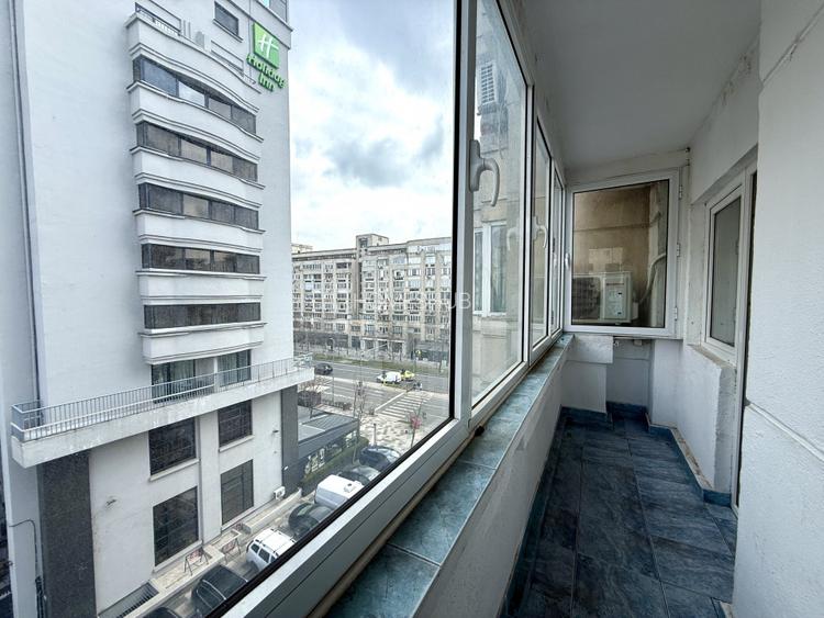 0% | Apartament / Birou 3 camere decomandat, 95 mp, 2 bai + 2 balcoane | Decebal - 12