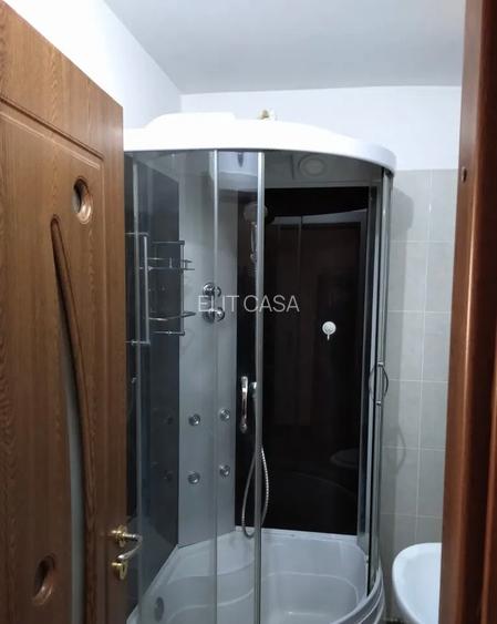 Garsonieră, zona Mircea Cel Bătrân - 6