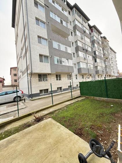 APARTAMENT 3 CAMERE CU CURTE-DE VANZARE-MILITARI RESIDENCE-COMISION 0 - 5