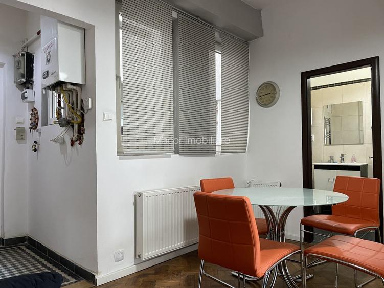 Apartament Calea Victoriei nr 208, risc 1, vedere stradala. - 5