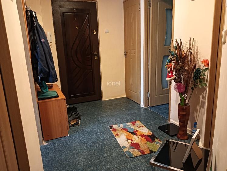 Vand apartament 2 camere Mioveni-Robea,conf 1,dec,etaj 1,direct proprietar - 2