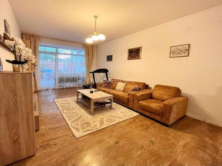 Un refugiu contemporan I Casă P+1 din complex intim I Dumbravița - 3