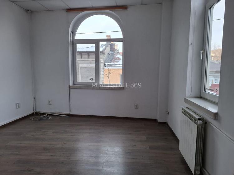 URGENT!, libera, rezidential/birou/comercial, 2 intrari, NEGOCIABIL - 8