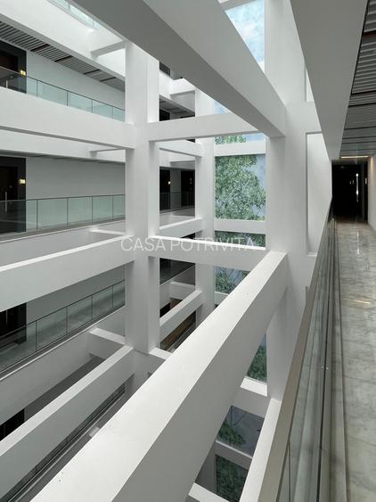 Faleza Nord-Solid House, 3 camere la cheie, vedere la mare, terasa  52 mp, garaj - 38