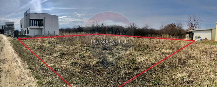 Comision 0% | Teren Intravilan Sanpetru | Strada Gutuiului | 500 mp | - 2