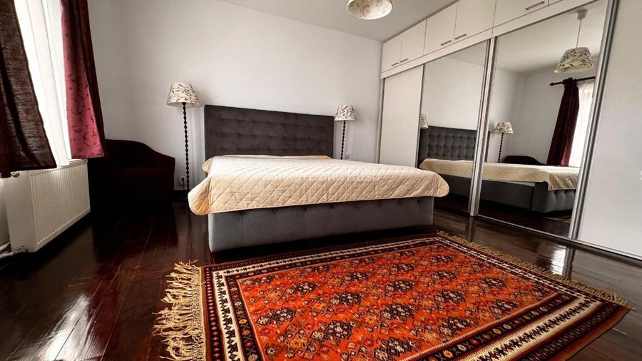 Proprietar-Apt 3 camere de exceptie in Centrul Istoric Str. Pielarilor - 3