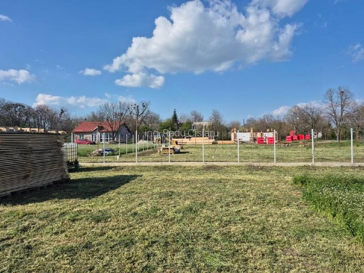 Loturi de casa in ansamblu rezidential la 20 minute de Bucuresti - 6