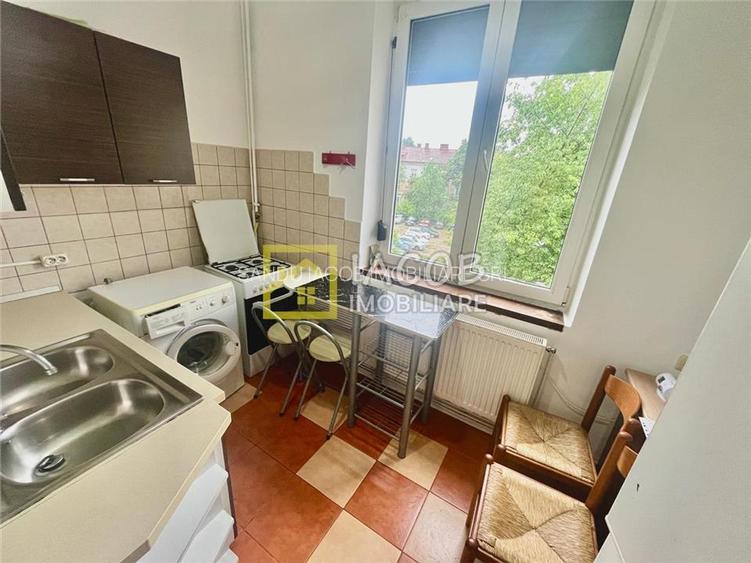 Garsoniera de Inchiriat- Ultracentral - 9