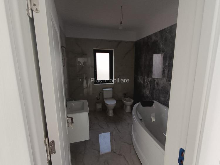 CASA SINGLE DEOSEBITA 4 CAMERE,VALEA LUPULUI ,IASI - 26