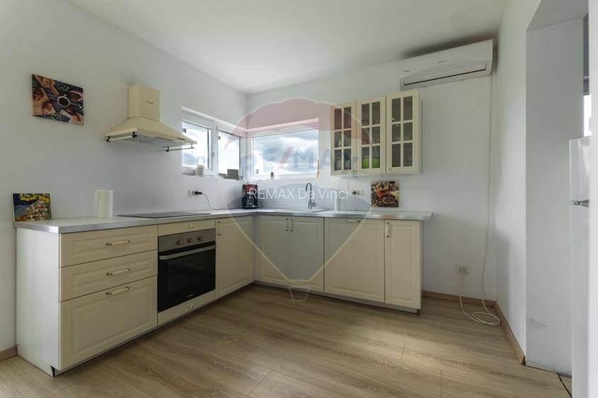 Casă / Vilă oportunitate rar întâlnită ! - 3