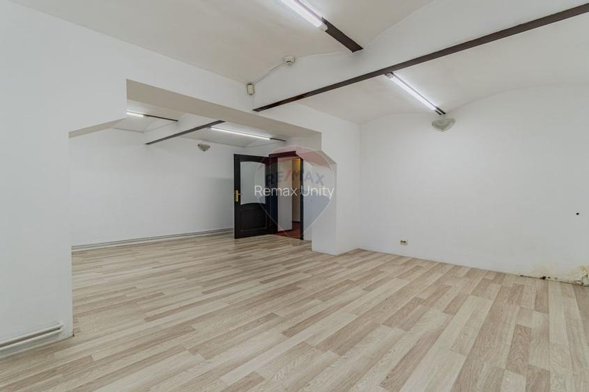 Spațiu de birouri de închiriat – zonă centrală, Str. Castanilor - 10