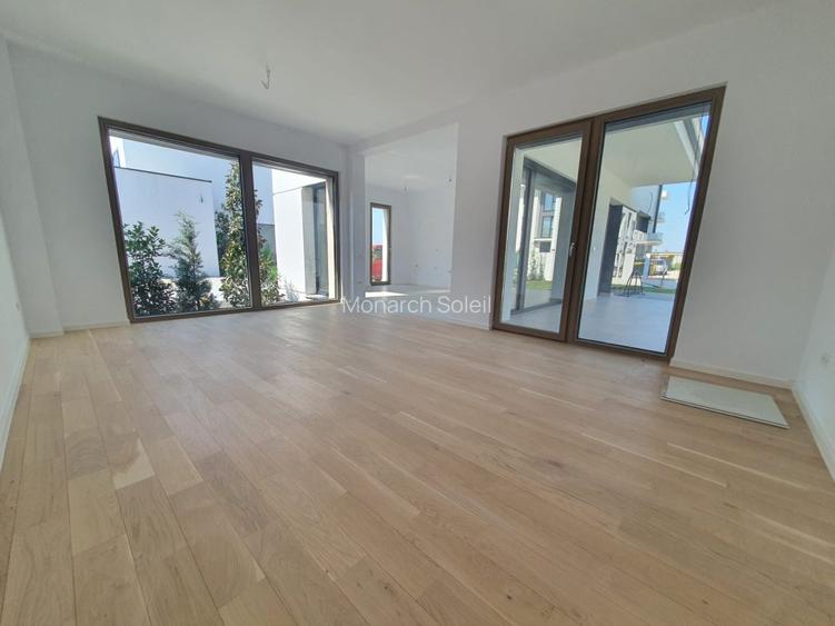 Monarch Soleil  - disponibil acum , finisaje de lux - 12