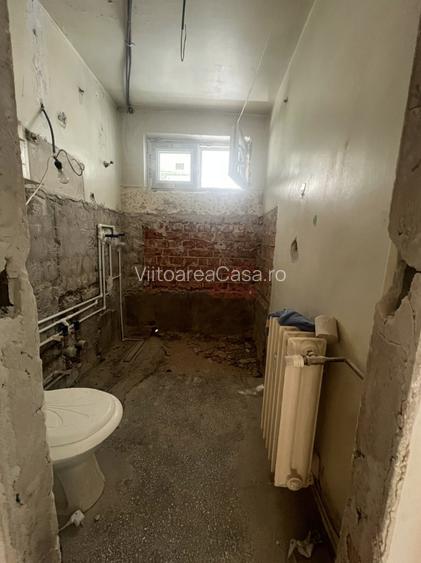 Metrou Iancului - instalatii schimbate - tamplarie noua - pregatit de finisare - 9