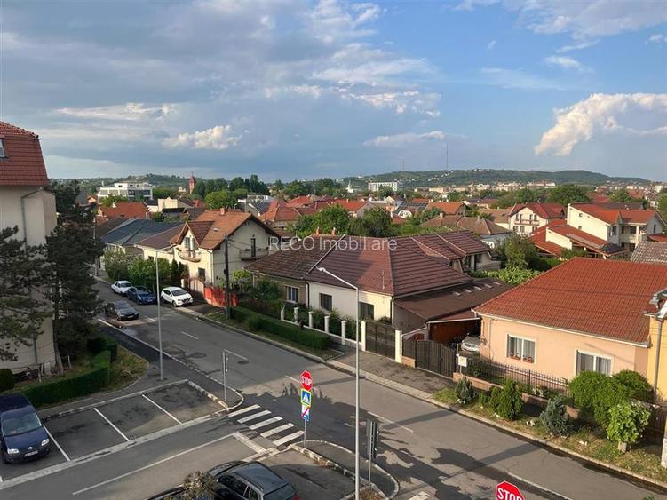 RECO Apartament cu o camera Oradea -Cantemir etaj 3 - 11