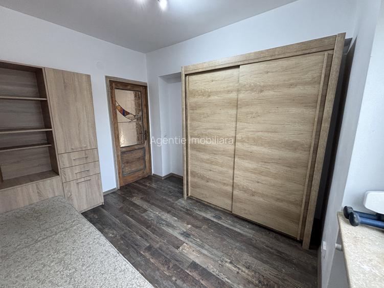 3 Camere - Centrul Vechi - Strada Doamnei - Centrala Imobil - Terasa 20 mp - 12