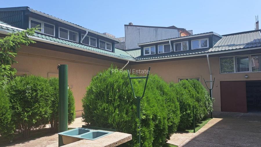 Vila compusa din P+M situata in zona Abator - 3