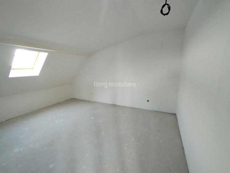 Apartament unic de vanzare, 4 camere, terasa acoperita, Zona Cetatii - 3