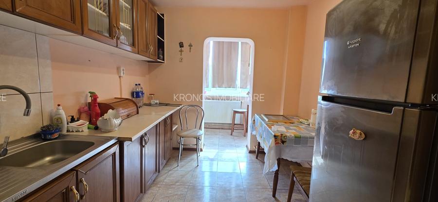 GARA - ABATOR 2 CAMERE DECOMANDATE MOBILAT + UTILAT CENTRALA GAZE PRET 450 EURO - 20