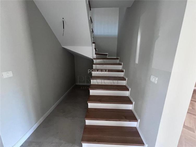 Duplex nou - zona excelenta - spatiu generos - toate utilitatile - asfalt - posi - 7