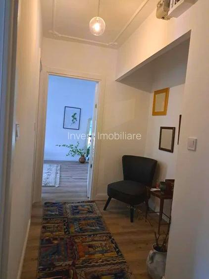 Apartament 2 camere renovat - bloc fara risc - Podu Ros - 2