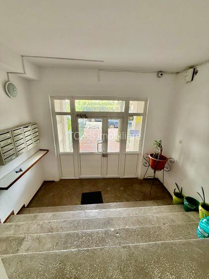 Alba Iulia - Burebista / 2 camere decomandat / Parter/ 2 bai / Centrala proprie - 20