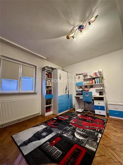 Casa foarte spatioasa D+P+2E amplasare excelenta, str. N. Iorga aproape de Bd. M - 19