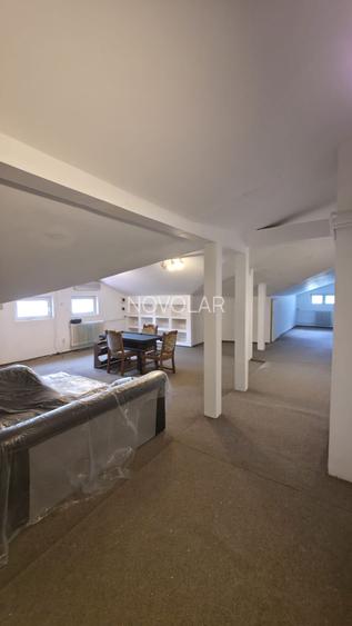 Sediu Firmă lângă Metrou Jiului 5 Camere Mansardă Open Space și Curte cu Parcare - 2