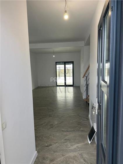 Duplex de LUX in Mosnita Noua - Finisaje Premium (Travertin & Marmura)-  Mutare - 4