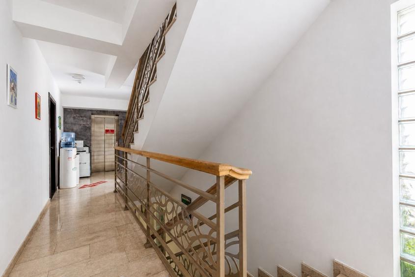 Clădire de birouri de închiriat – Sector 1 – 5 minute de mers pe jos de metrou