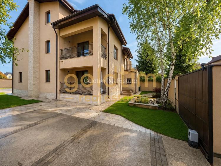 VILA INDIVIDULA/CURTE/PISCINA/MOBILATA/PIPERA/PROMENADA - 53