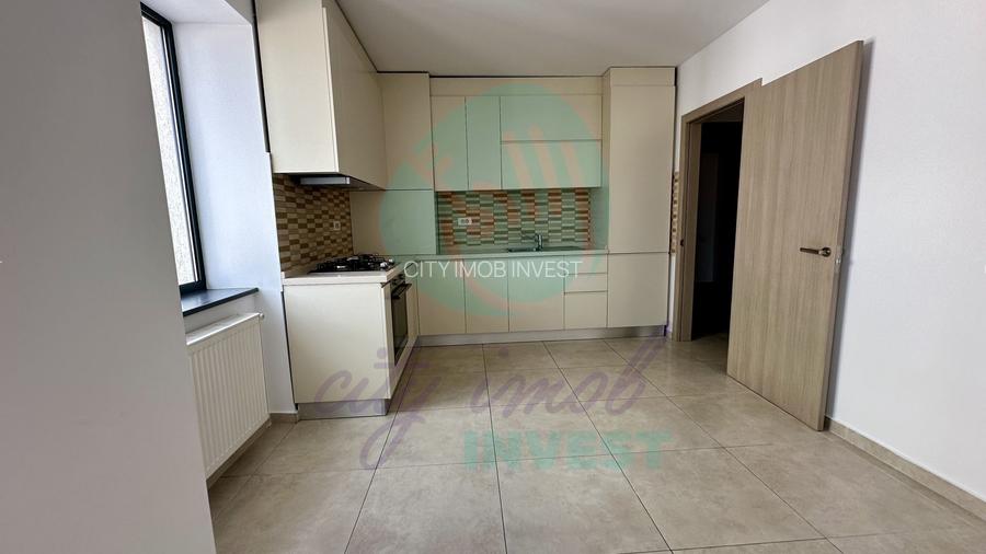 Spatiu cu view si terasa ideal atat pentru birou cat si pentru locuinta - 6