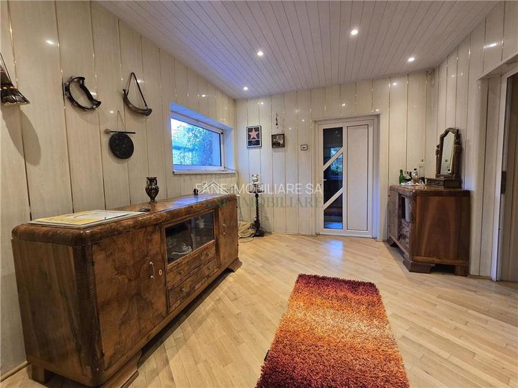 Inchiriere ap. 3 camere in vila Foisorul de Foc. - 14