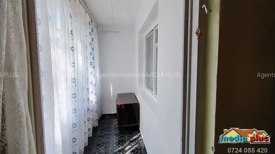 Apartament 2 camere decomandat, parter, balcon și beci – Micro 13 - 7