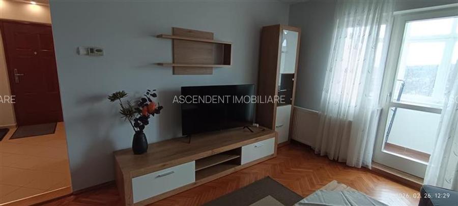 Apartament cu 4 camere de inchiriat - 3