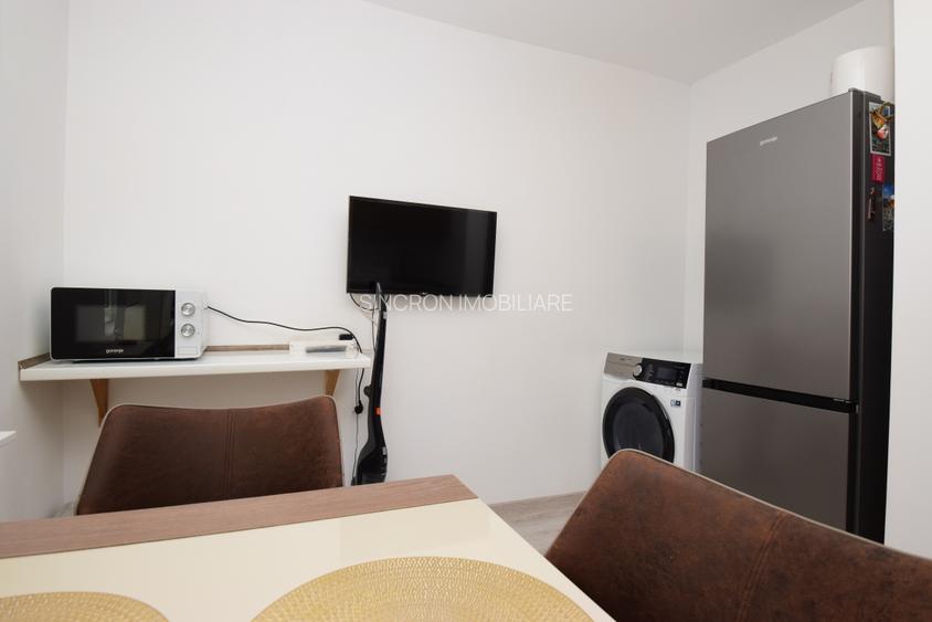 Parcare, stradal, Zizin cu Calea Vitan - metrou Mihai Bravu - 11