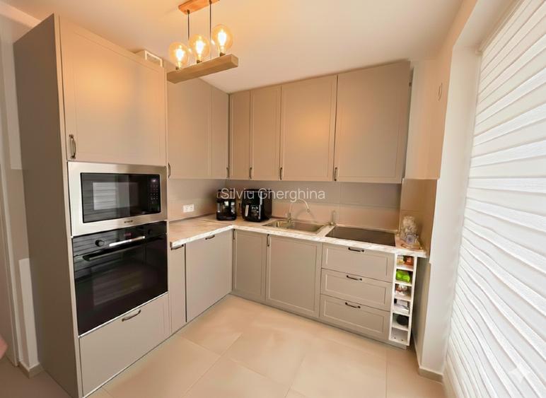 Apartament 3 camere, zona Coresi, parcare inclusa - 8