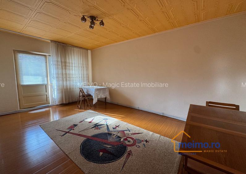 Apartament de 4 camere, liber de la 1 noiembrie - 3