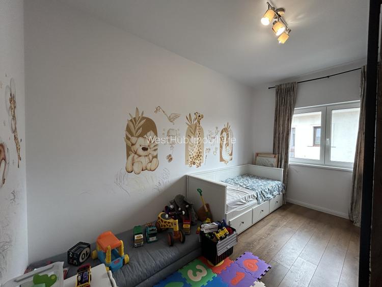 Duplex 4 camere, 110mp, teren 189mp, P+E, pozitie excelenta in Giroc - 11