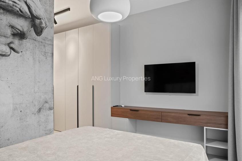 Vilă cu Design Industrial în Corbeanca, Lângă Liziera Pădurii - 21